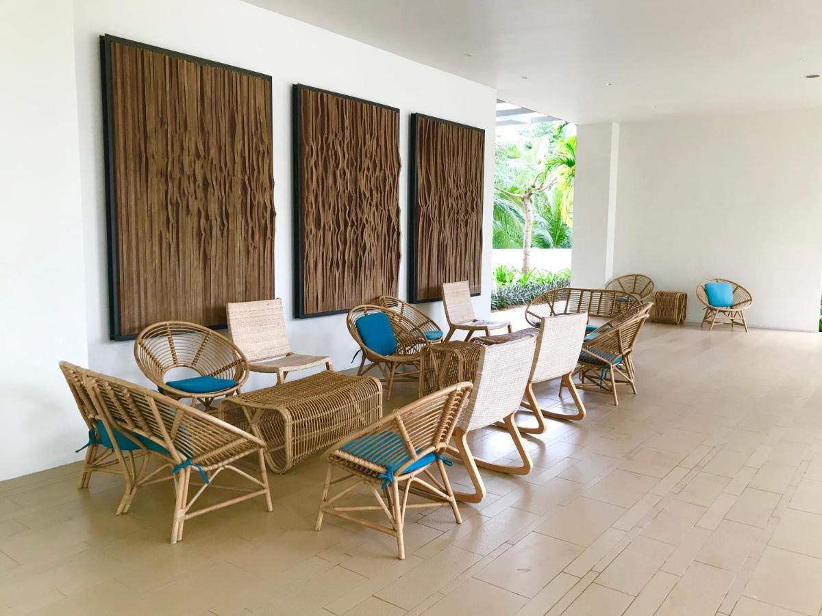 By The Beach - Luxury 2 Bedrooms Family Suite Batu Ferringhi Extérieur photo